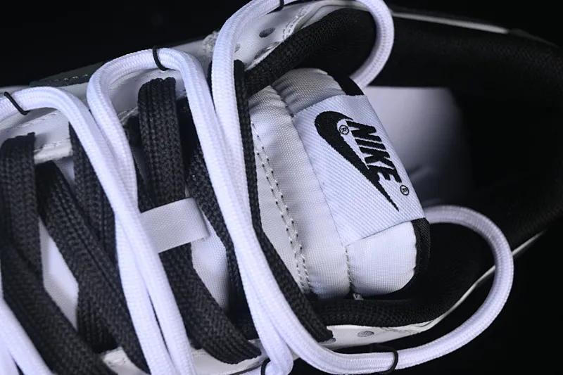 All categories Nk SB Dunk Series Nk SB Dunk Low High-end customized low-top sneakers Nike SB Dunk Low "Just Do it" straps Anniversary high-end customized low-top casual sneakers WB0528-094
